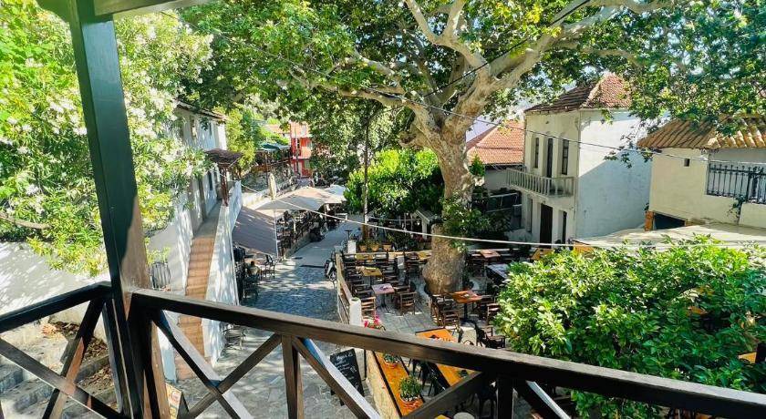 Photo of Patio Balcony in Spilion