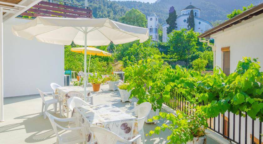 Photo of Patio Balcony in Panagia