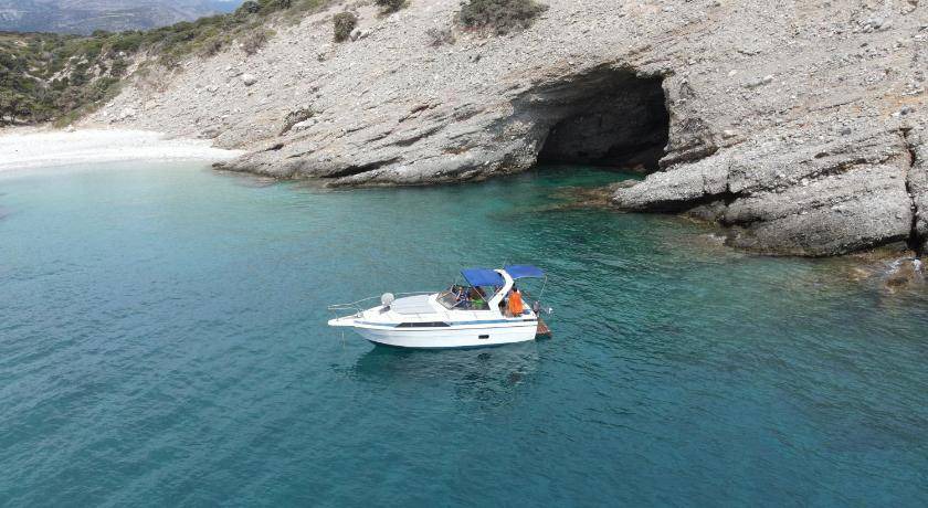 Photo of Others in Naxos