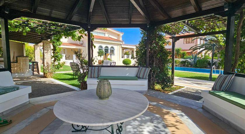 Photo of Patio Balcony in Saronikos