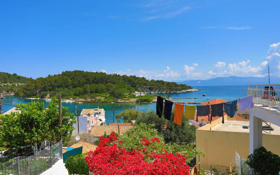 Photo of Others in Gaios