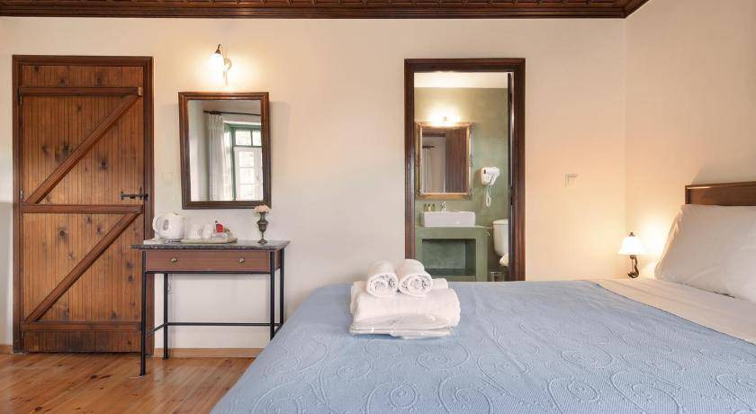 Photo of Bedroom in Ano Pedina