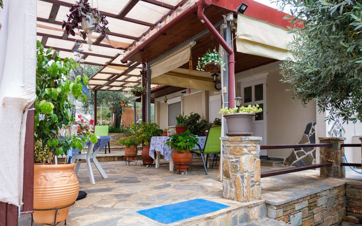 Photo of Patio Balcony in Pella Region
