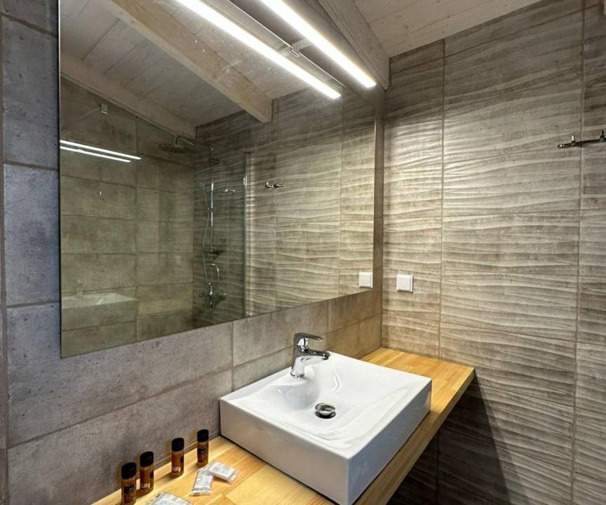Photo of Bathroom in Frinion