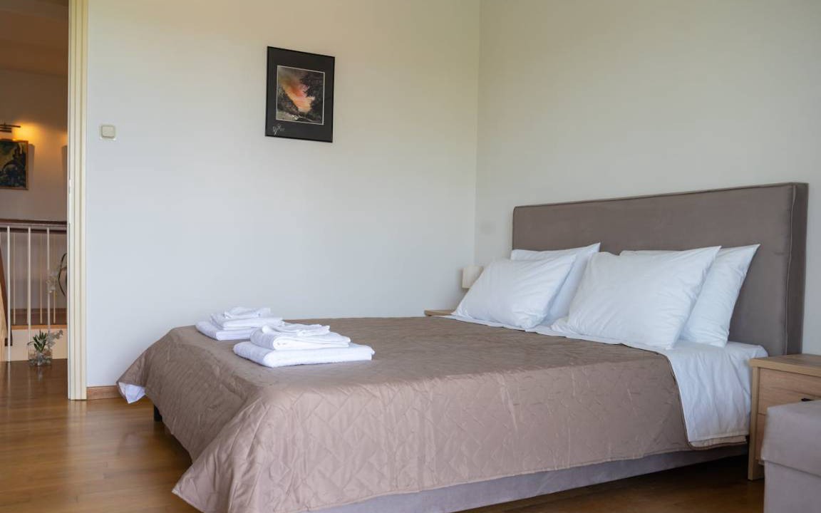 Photo of Bedroom in Kato Lechonia