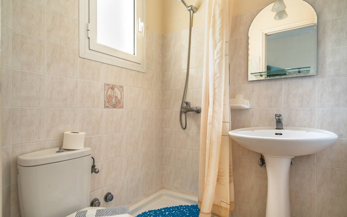 Photo of Bathroom in Kateleios