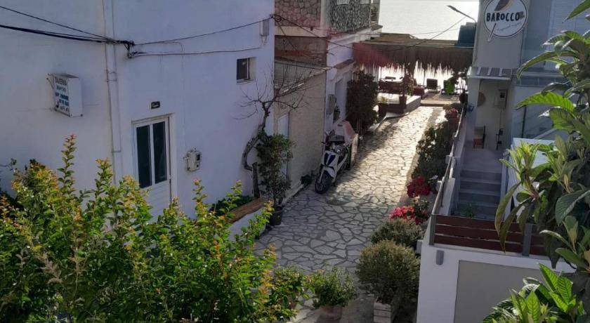 Photo of Others in Messonghi