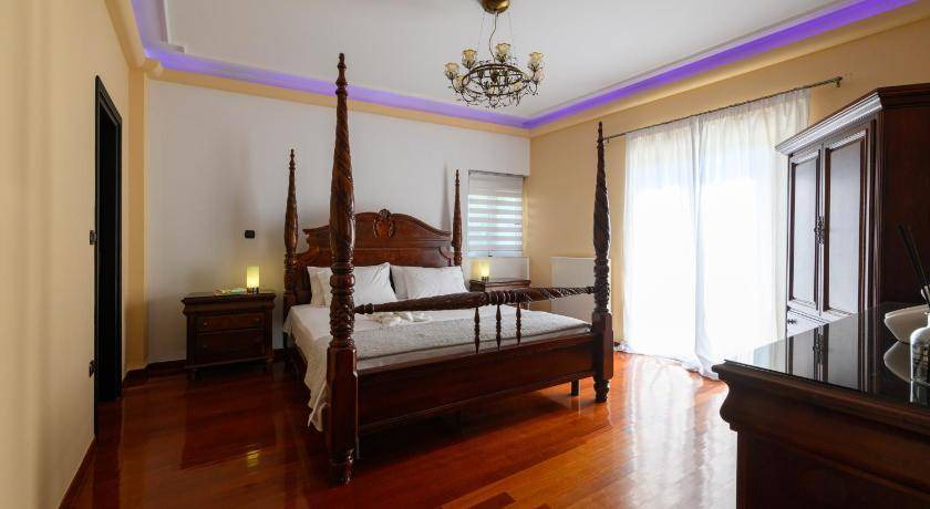 Photo of Bedroom in Diasella