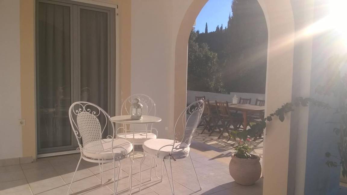 Photo of Patio Balcony in Petaleia