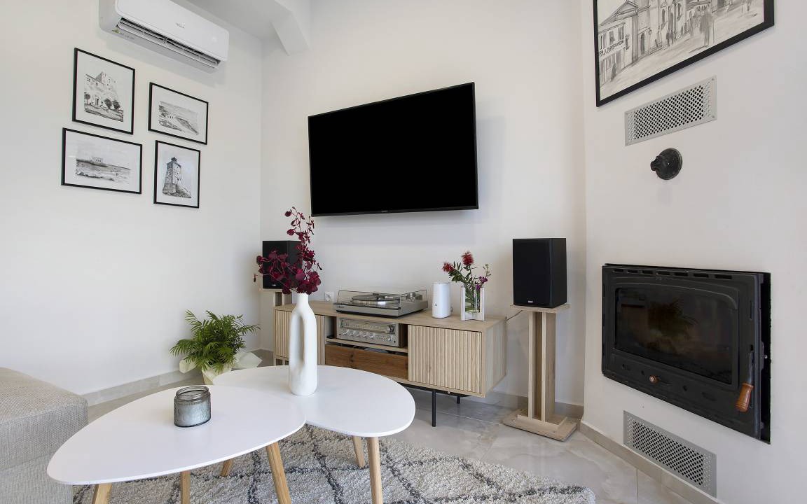 Photo of Livingroom in Agia Marina