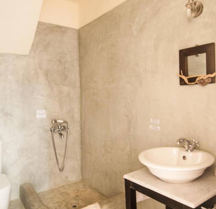 Photo of Bathroom in Kea