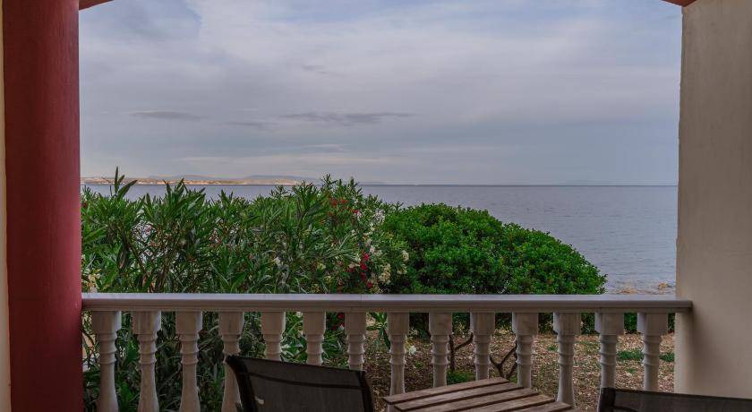 Photo of Patio Balcony in Ionia