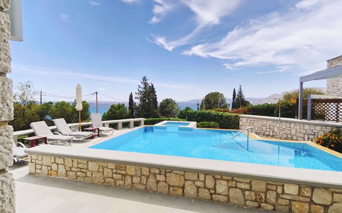Photo of Others in Pefkos