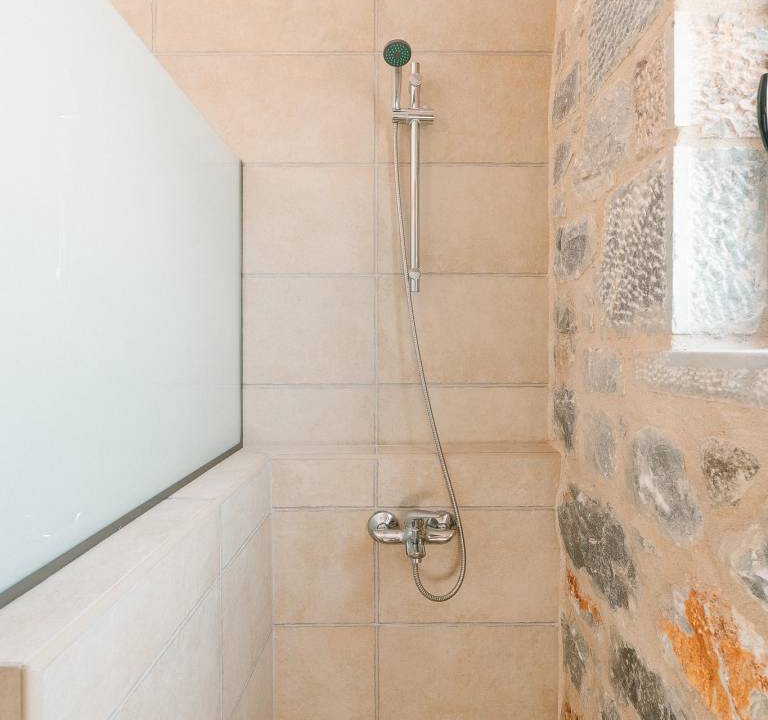 Photo of Bathroom in Lefktron