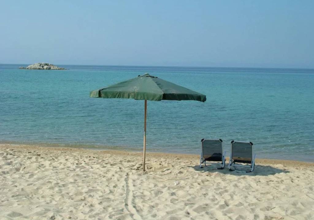 Photo of Others in Elia