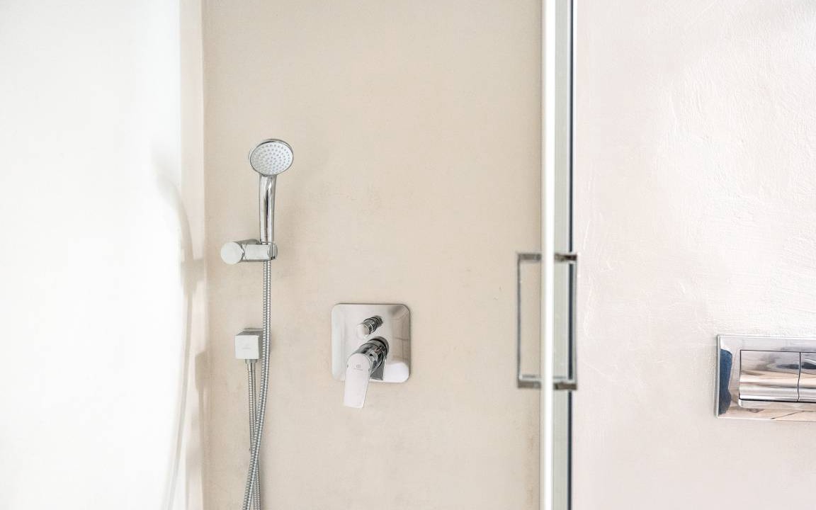 Photo of Bathroom in Glinado