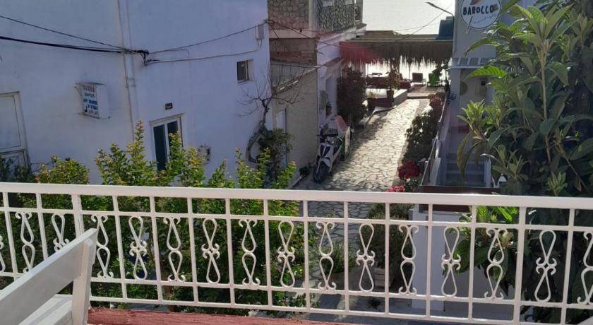 Photo of Others in Messonghi
