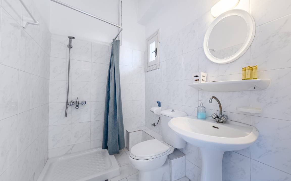 Photo of Bathroom in Astrakeri