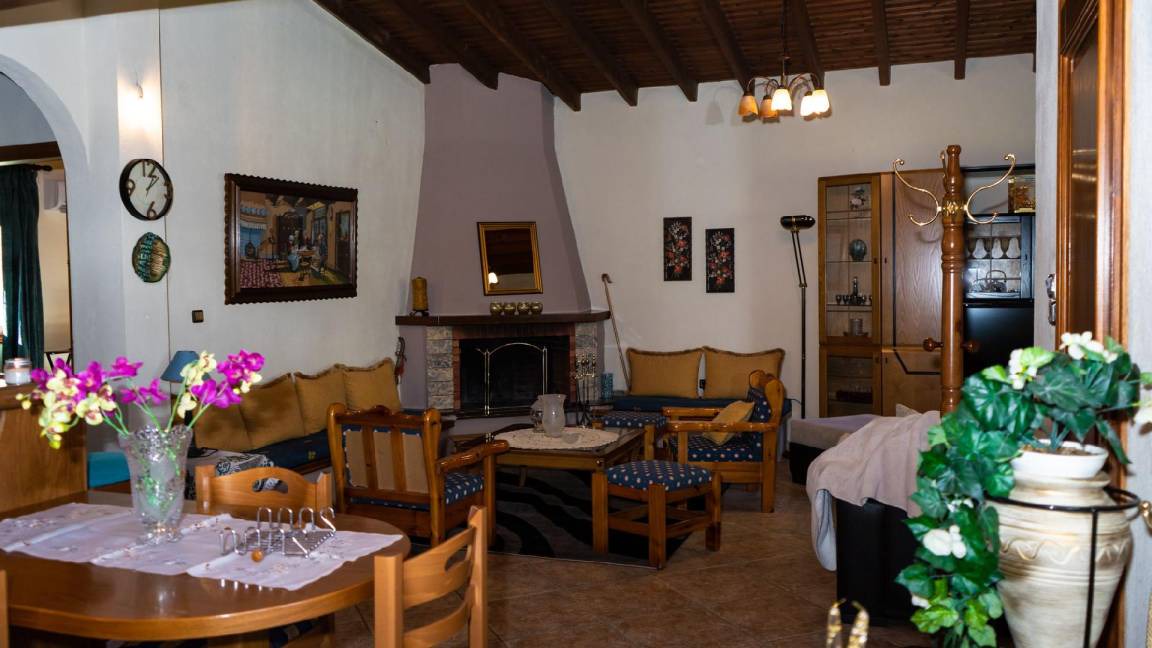 Photo of Others in Peristera