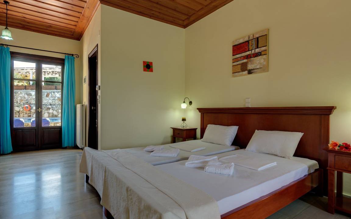 Photo of Bedroom in Douliana