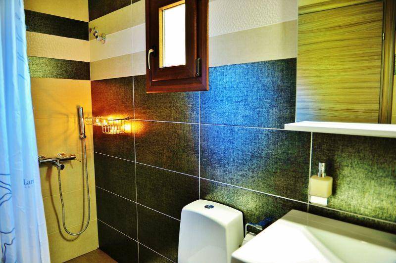 Photo of Bathroom in Gerakini