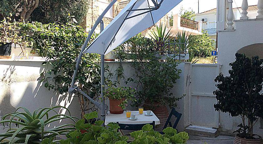 Photo of Patio Balcony in Pylos