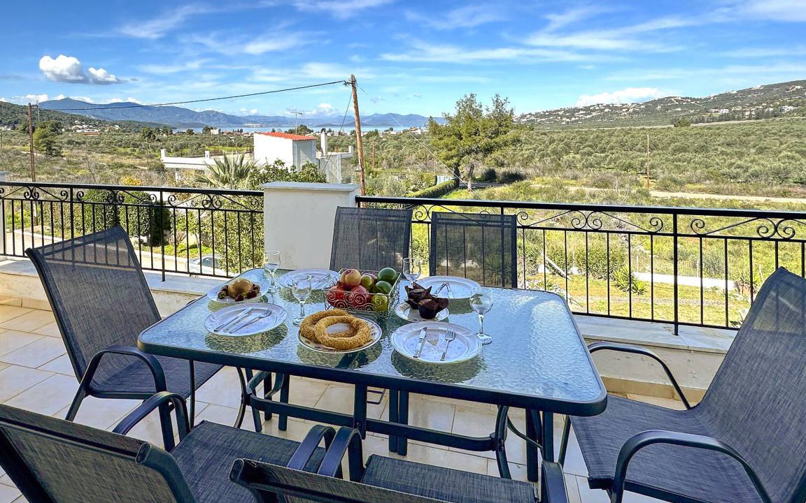 Photo of Patio Balcony in Theologos