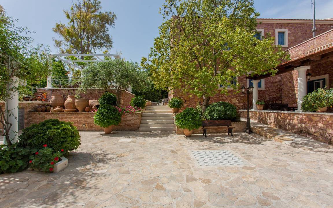 Photo of Others in Pyrgos Psilonerou