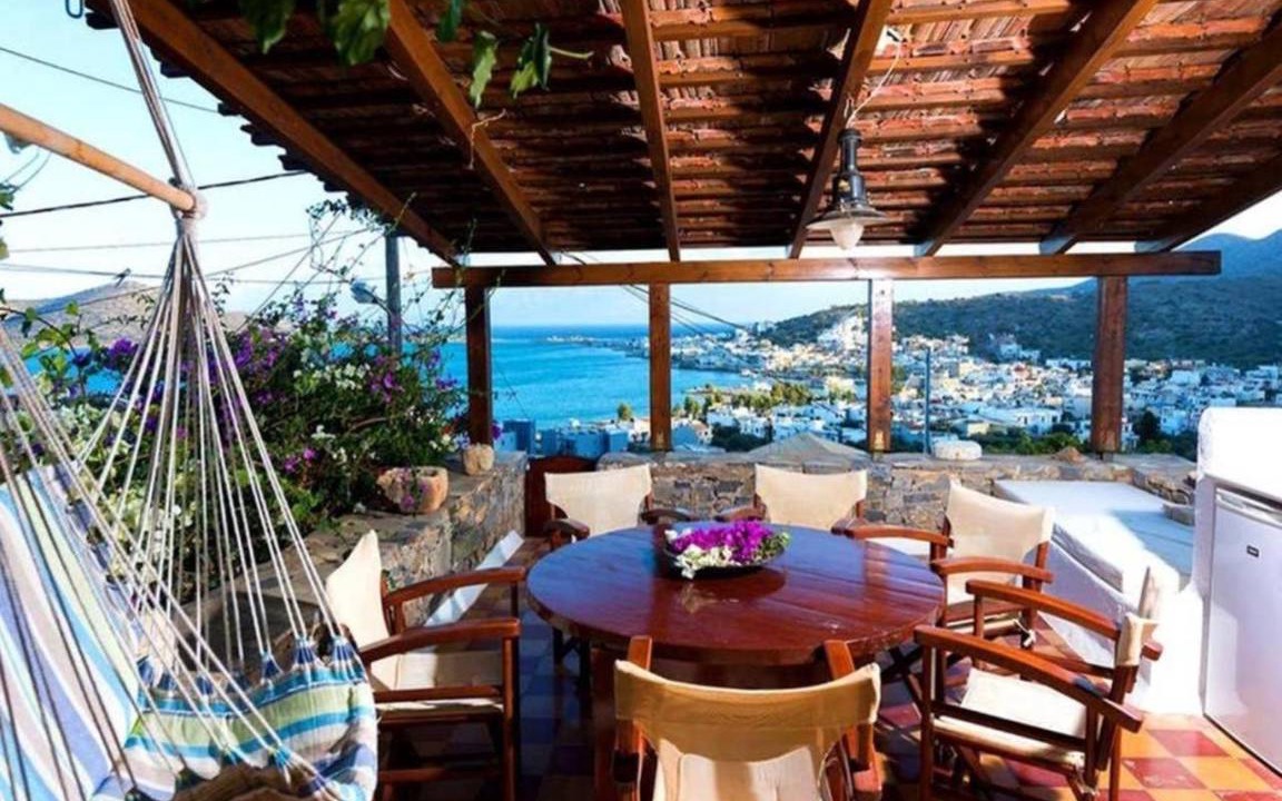 Photo of Patio Balcony in Mavrikiano