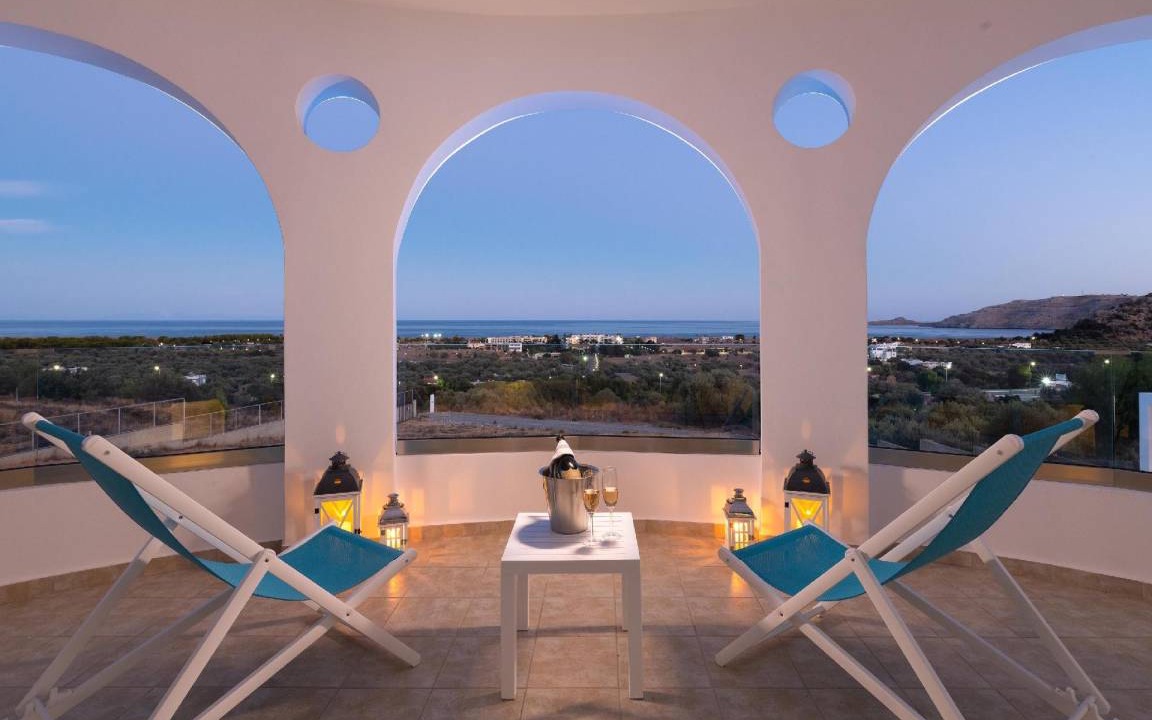 Photo of Patio Balcony in Kalathos