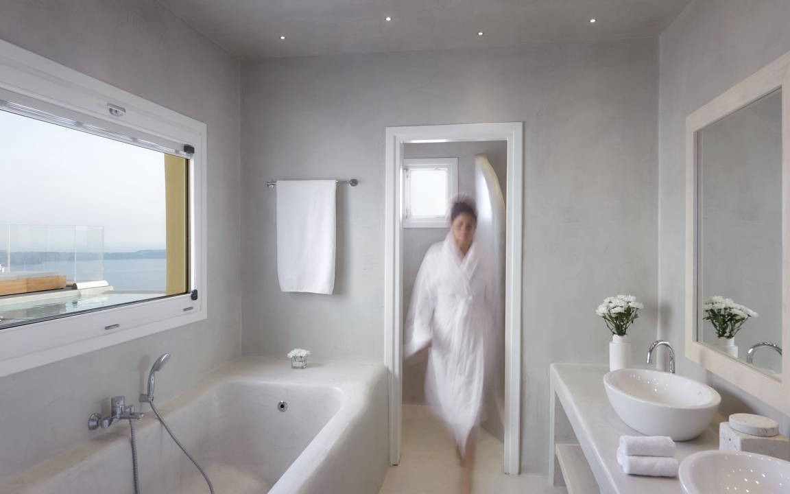 Photo of Bathroom in Firostefani
