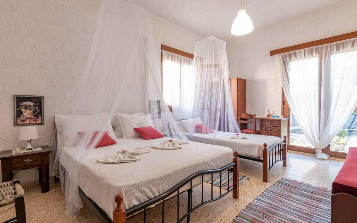 Photo of Bedroom in Avdou