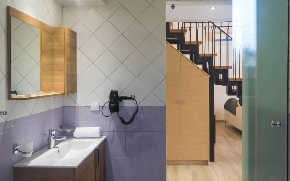 Photo of Bathroom in Lardos