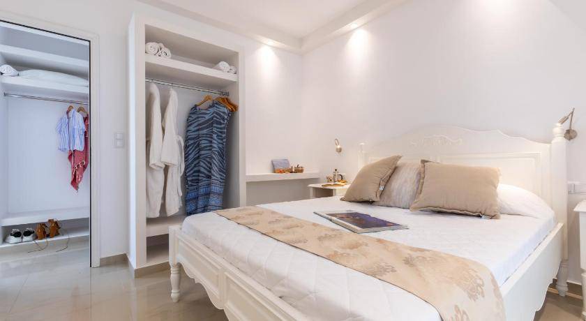 Photo of Bedroom in Plaka