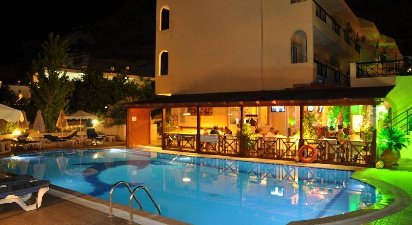 Photo of Others in Pefkos
