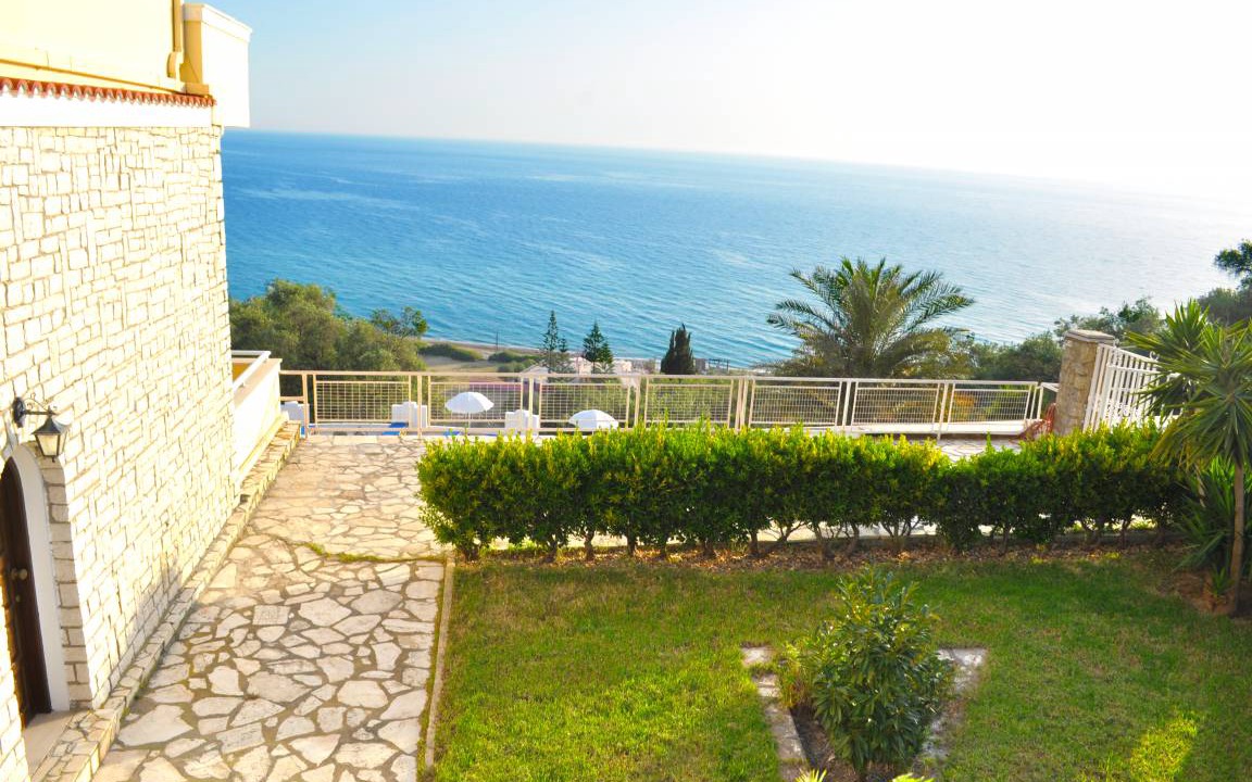 Photo of Patio Balcony in Agios Gordios