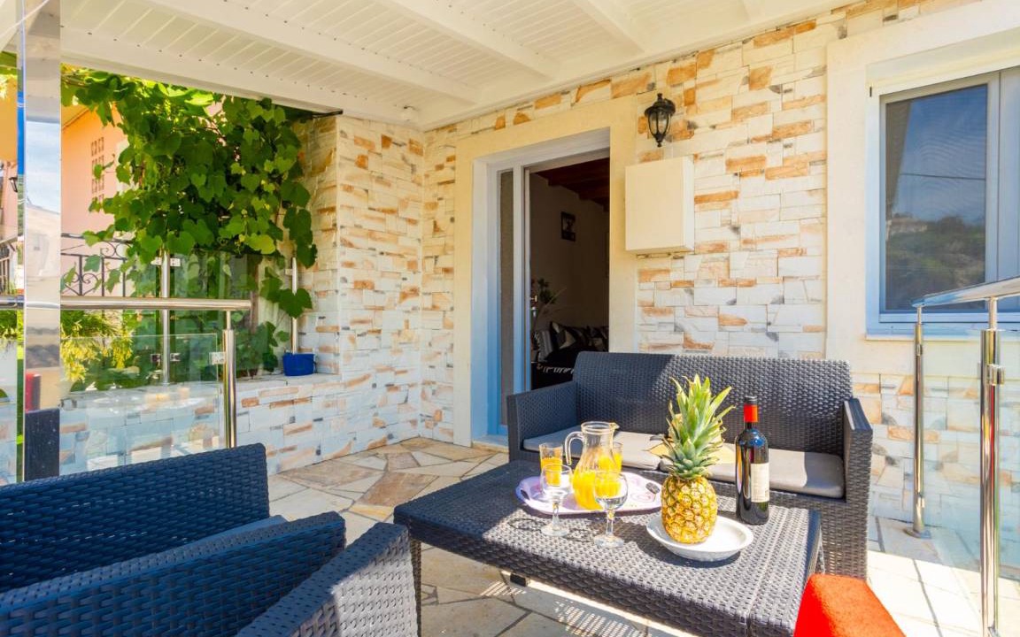 Photo of Patio Balcony in Agios Stefanos