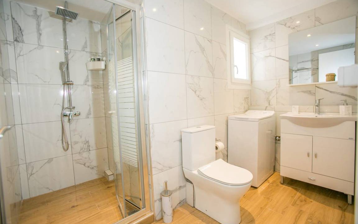Photo of Bathroom in Psirri