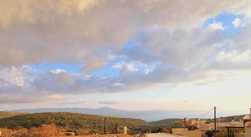 Photo of Others in Monolithos