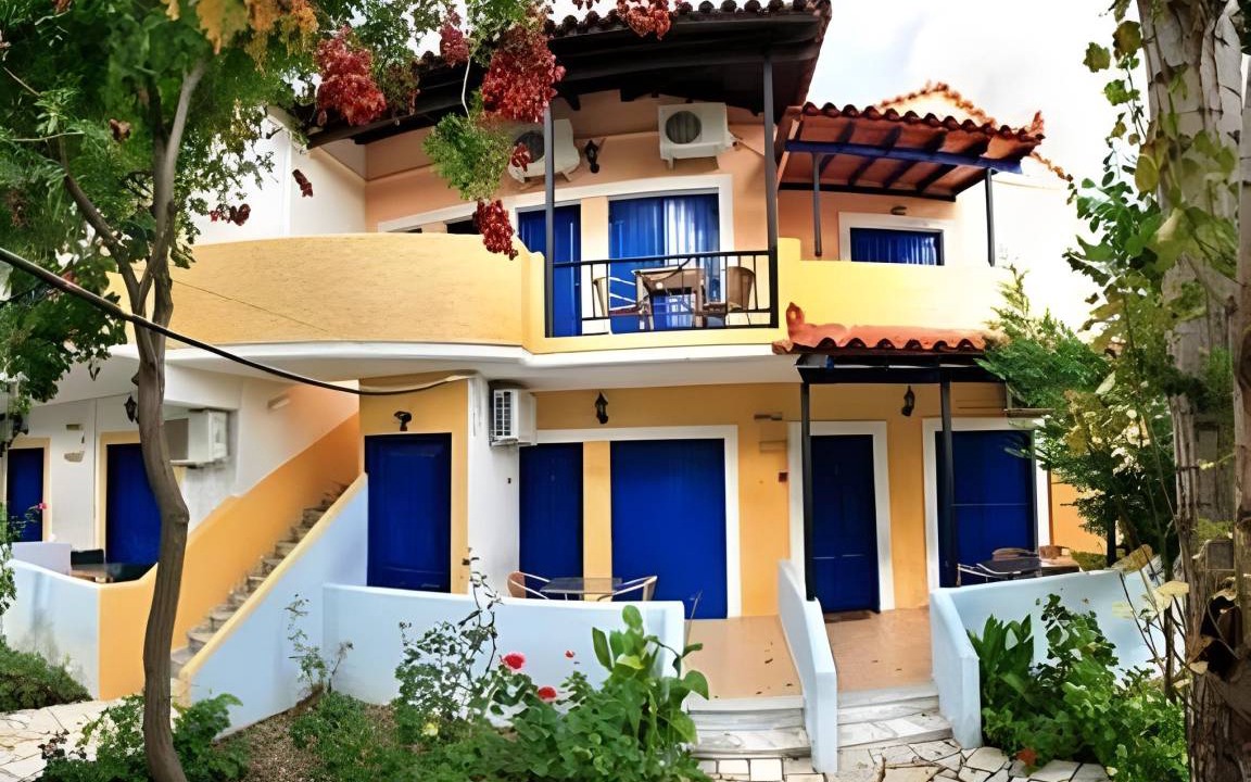 Photo of Others in Skala Mistegnon