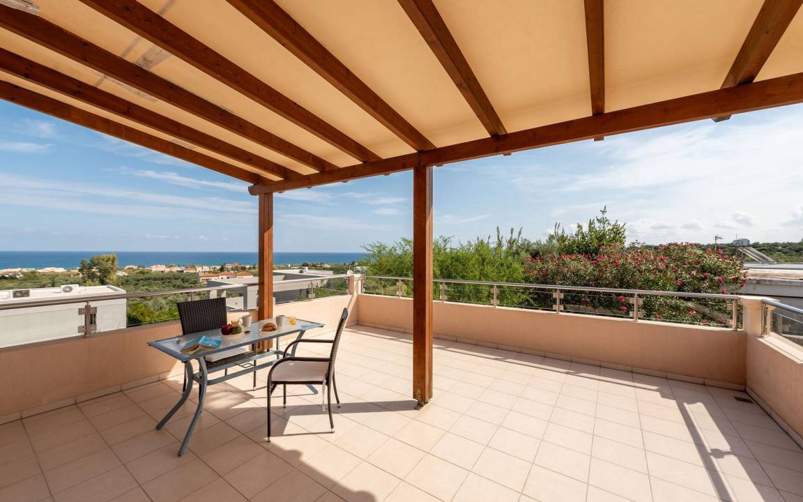 Photo of Patio Balcony in Pyrgos Psilonerou