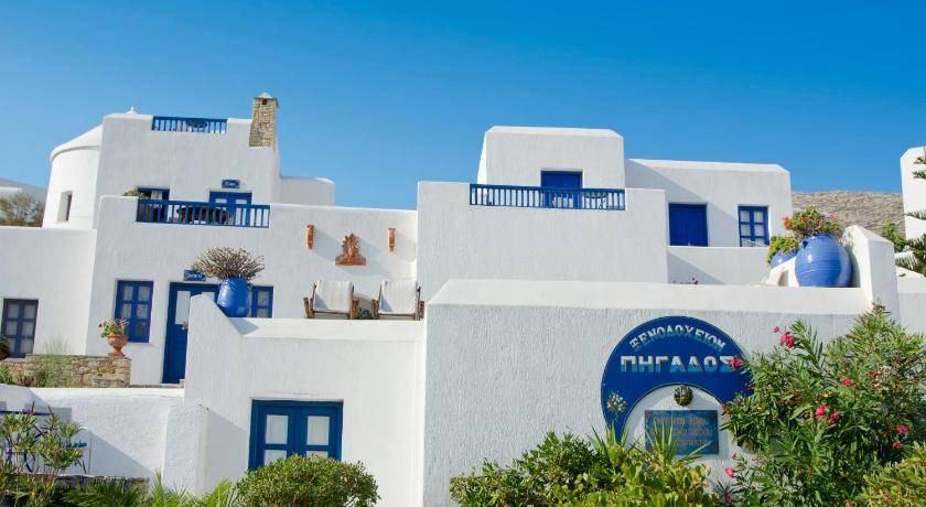 Photo of Others in Folegandros Town