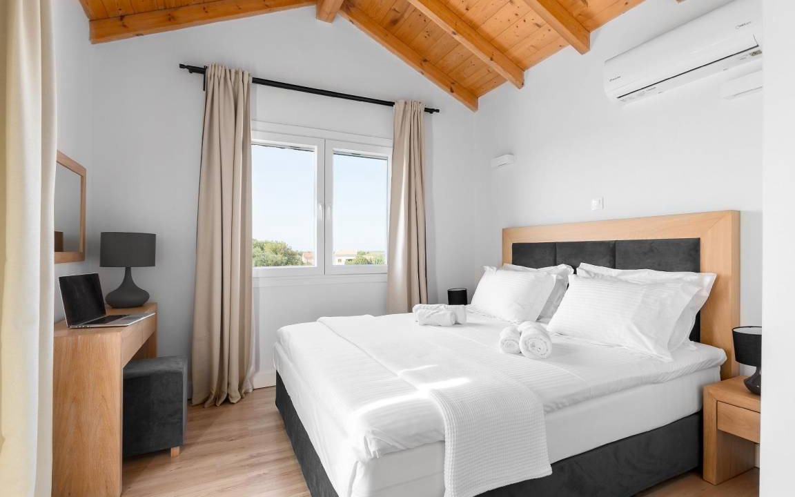 Photo of Bedroom in Erikousa Island