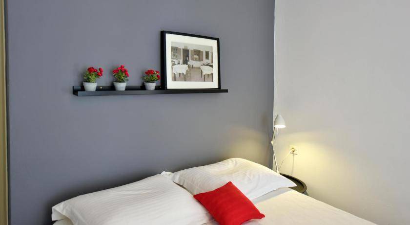 Photo of Bedroom in idhra