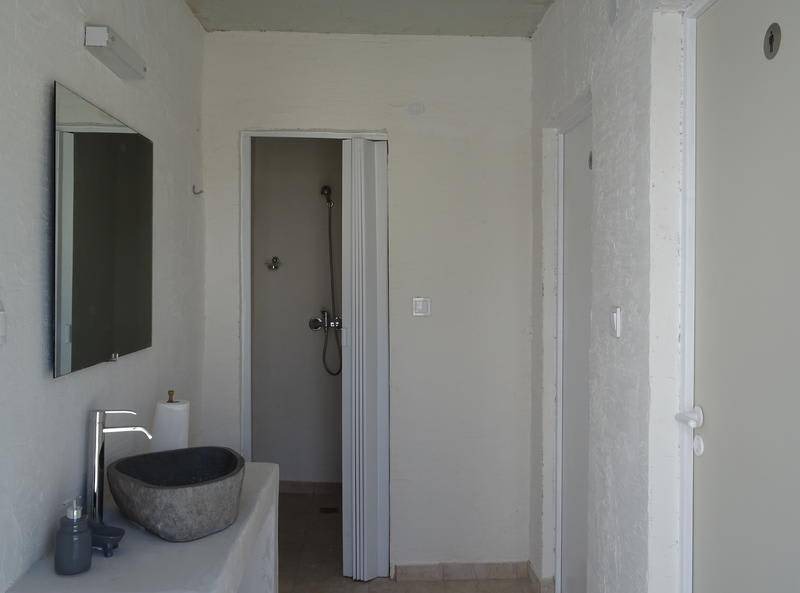 Photo of Bathroom in Perissa
