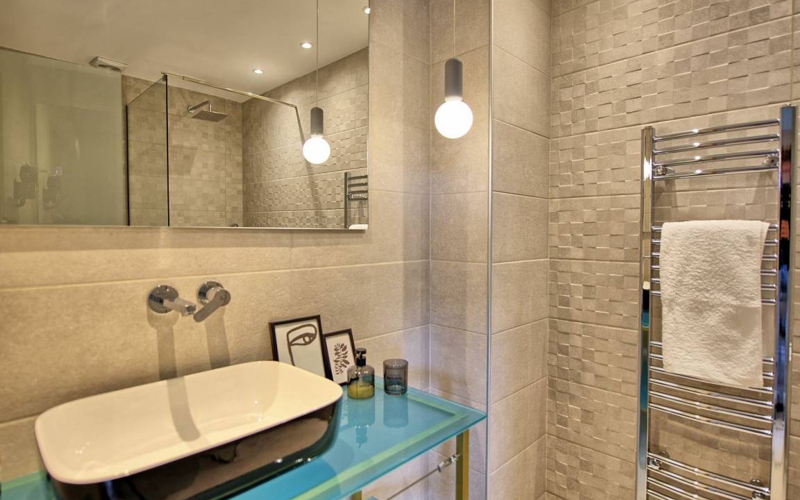 Photo of Bathroom in Aleimmatades