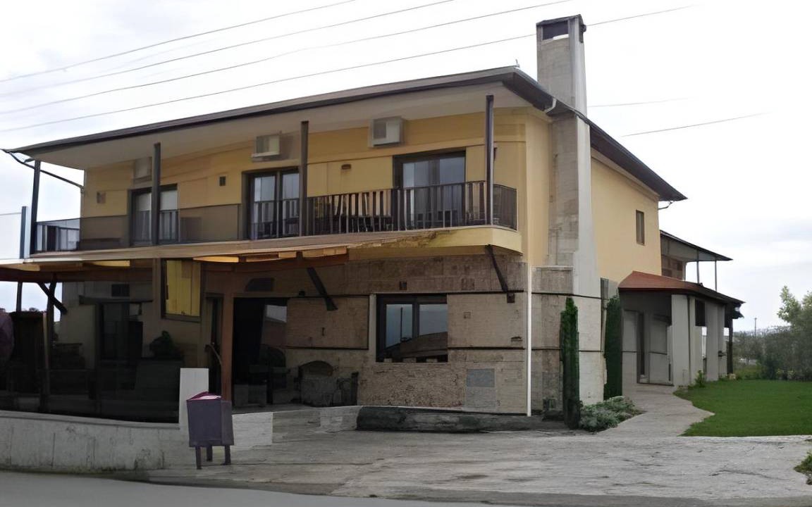 Photo of Others in Vergina