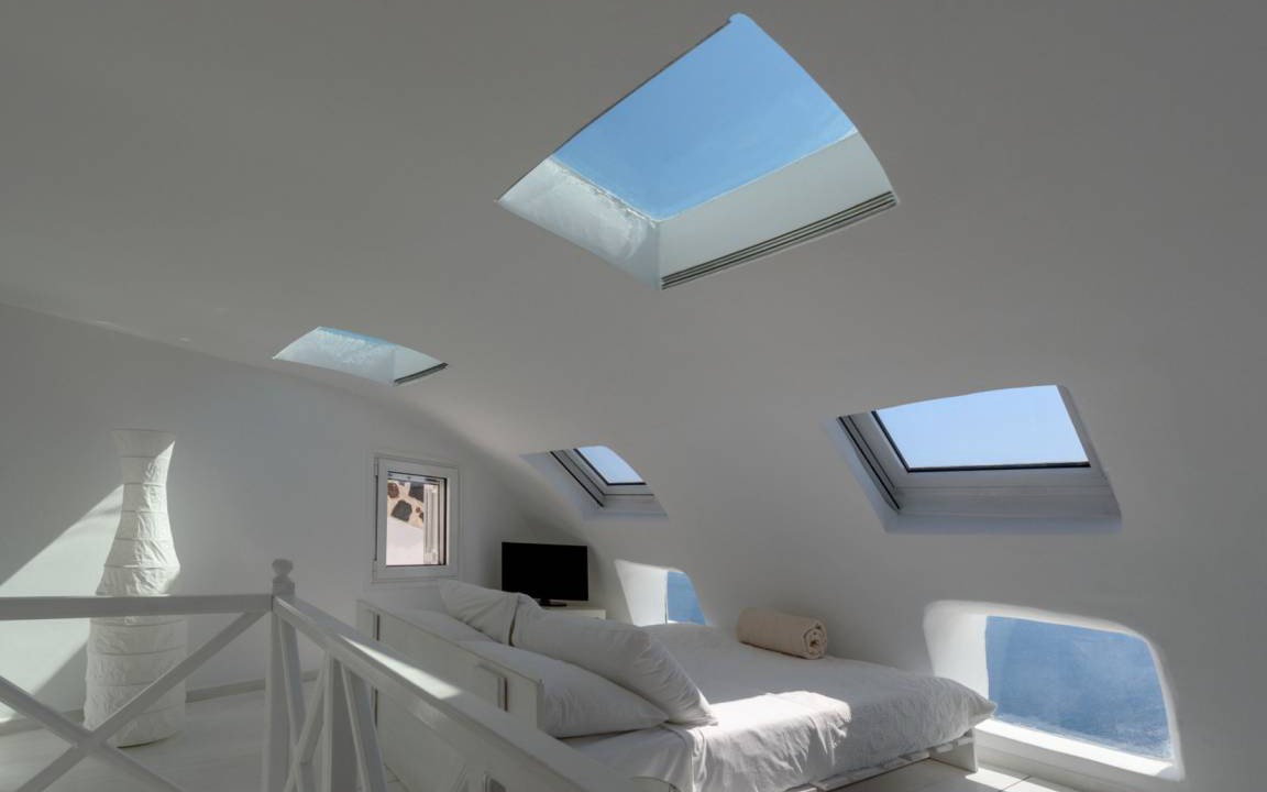 Photo of Bedroom in Oia