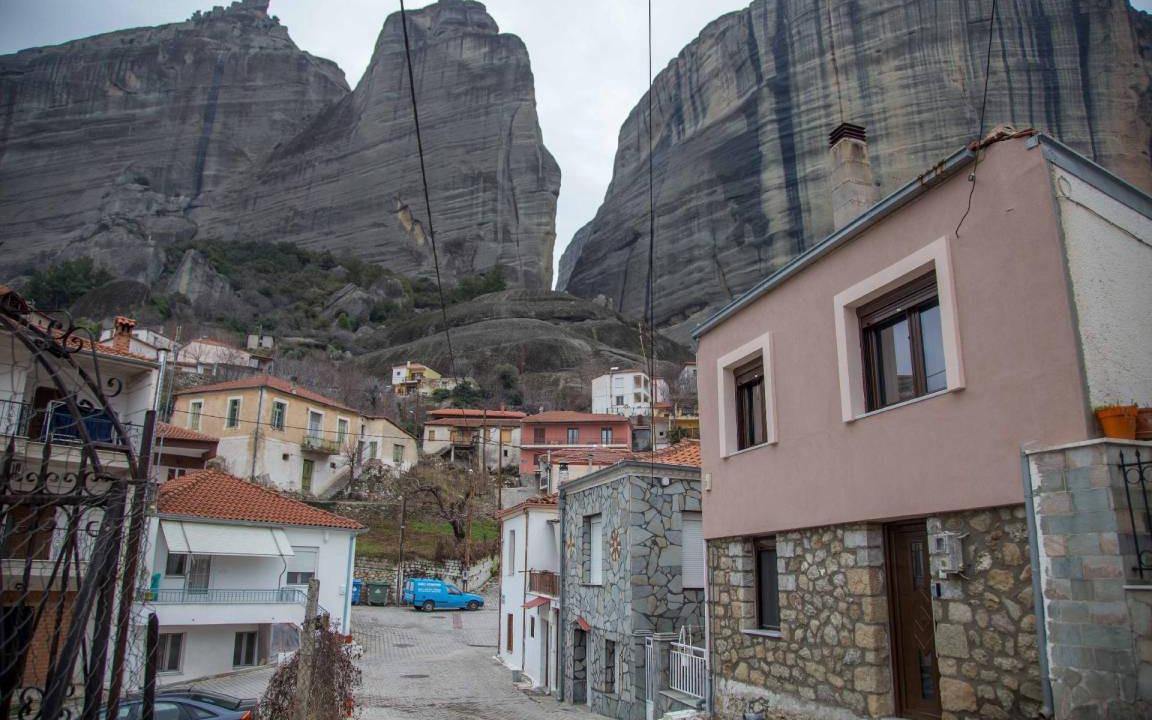 Photo of Buildings in Kalambaka