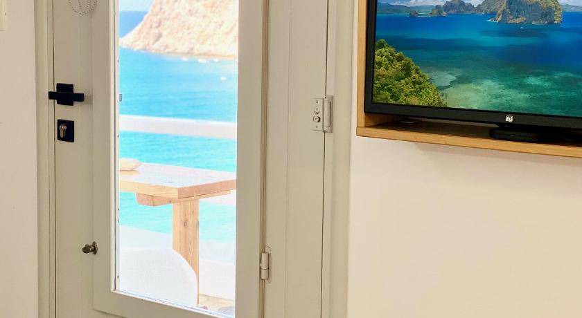 Photo of Others in Milos